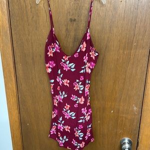 Maroon floral mini dress size small like new